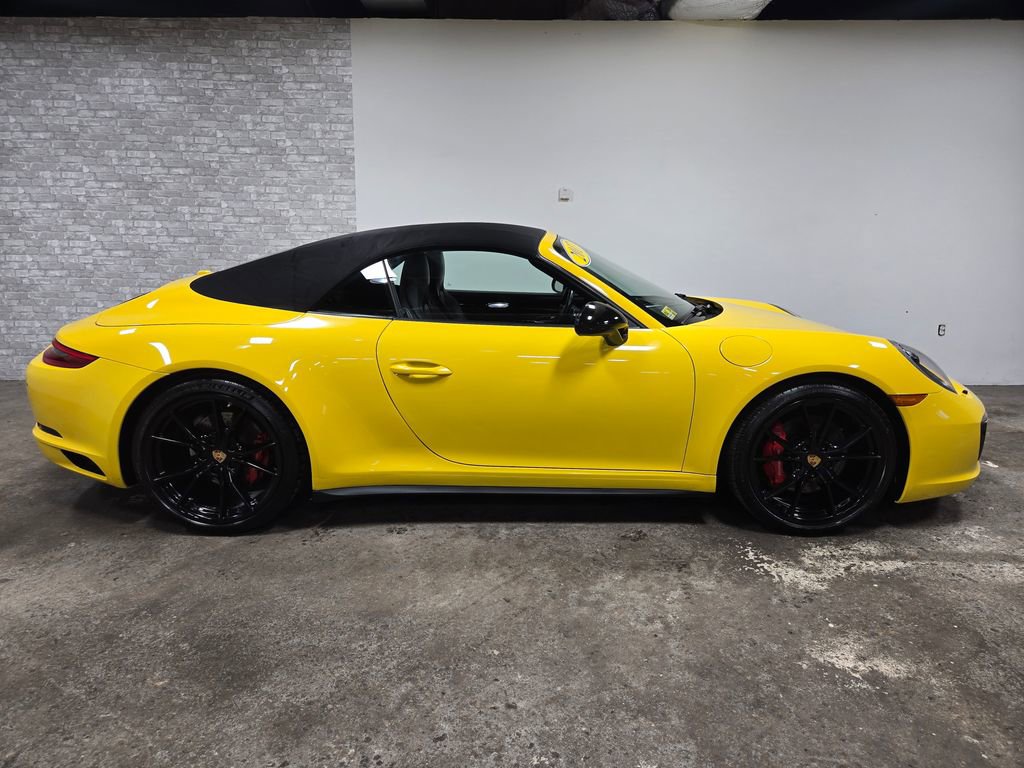 Used 2017 Porsche 911 Carrera 4S image 6