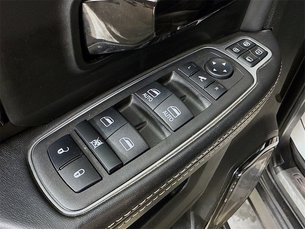 Used 2023 RAM 3500 Limited image 20