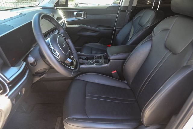 Used 2024 Kia Sorento S w/ Panoramic Sunroof Package image 13