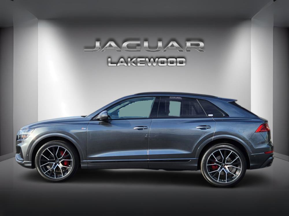Used 2022 Audi Q8 Prestige image 2