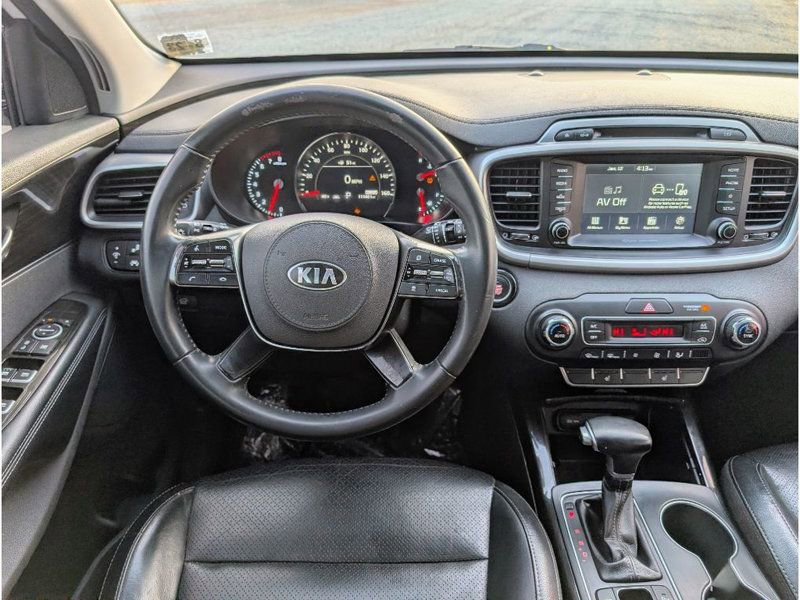 Used 2019 Kia Sorento EX image 25