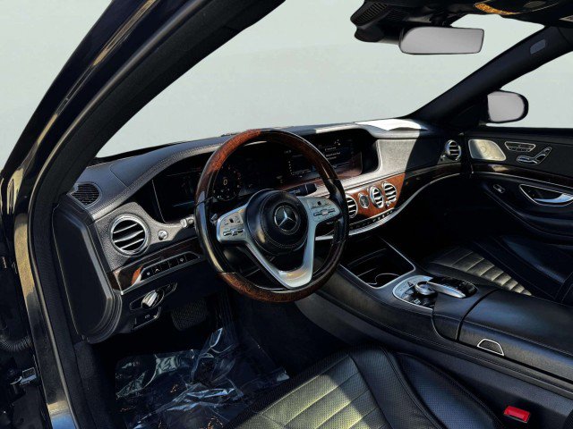 Used 2019 Mercedes-Benz S 560 4MATIC Sedan image 20