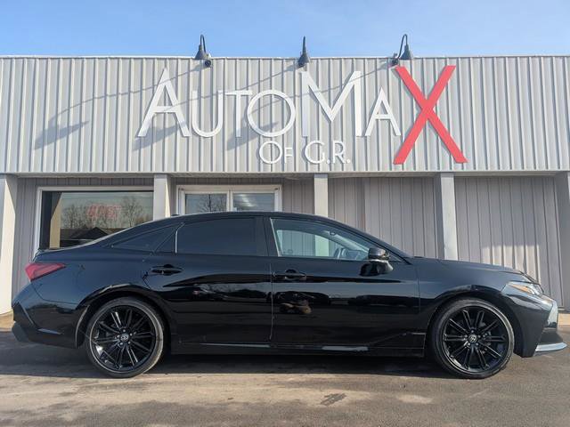 Used 2022 Toyota Avalon XSE