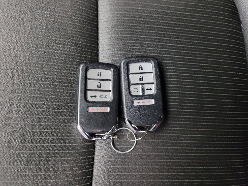 Used 2021 Honda Accord Sport image 32