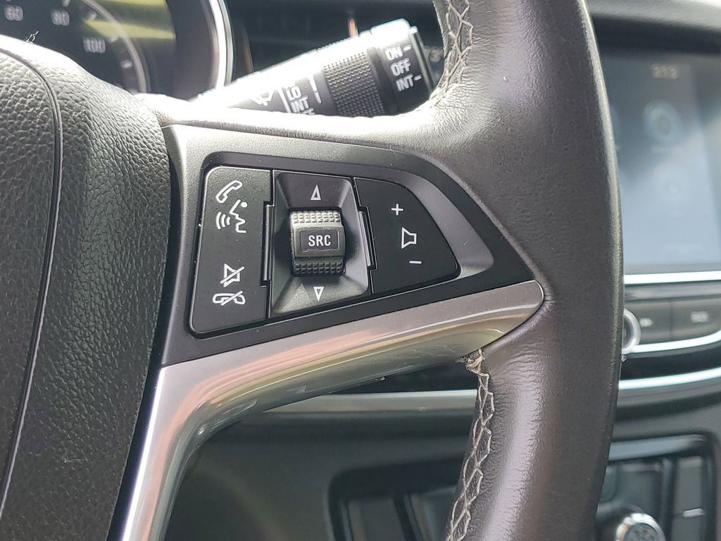 Used 2020 Buick Encore Preferred w/ Safety Package FWD image 23