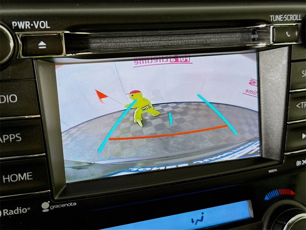 Used 2017 Toyota RAV4 XLE image 5