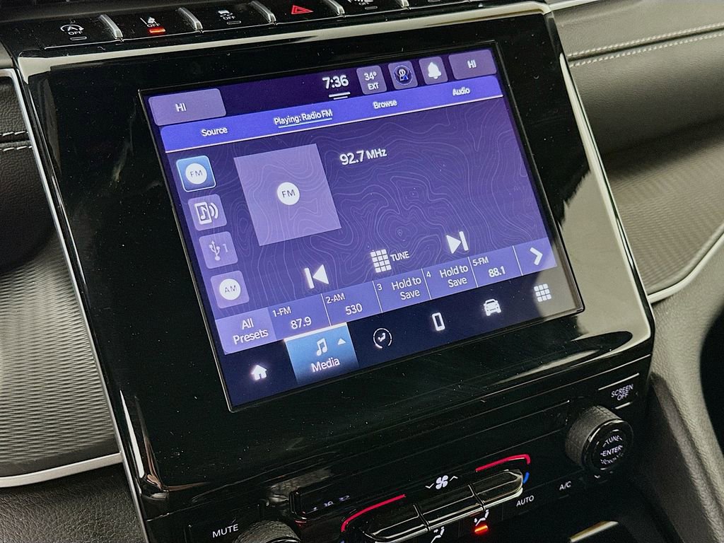 Certified 2025 Jeep Grand Cherokee L Laredo image 23