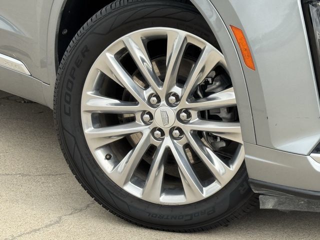 Used 2023 Cadillac XT6 Premium Luxury AWD/4WD image 36