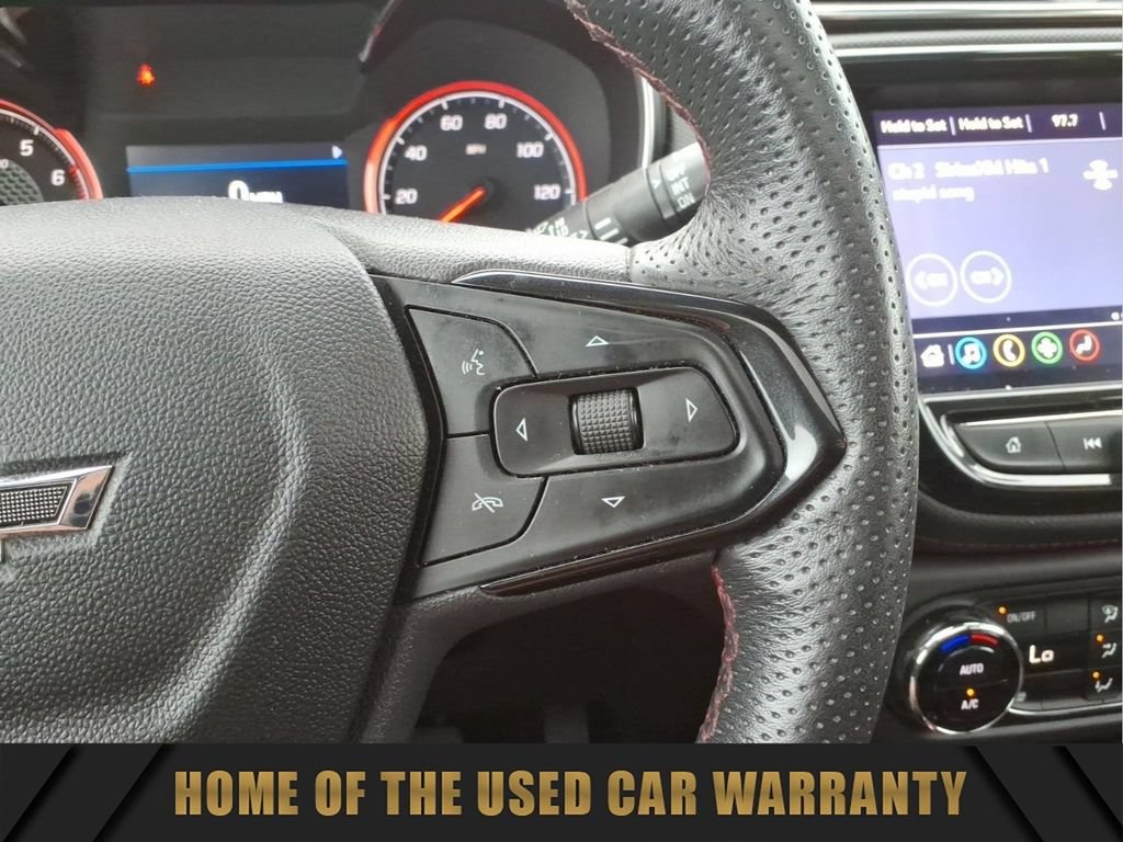 Used 2022 Chevrolet TrailBlazer RS w/ Sun and Liftgate Package FWD image 22