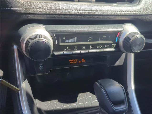 Certified 2020 Toyota RAV4 LE FWD image 22