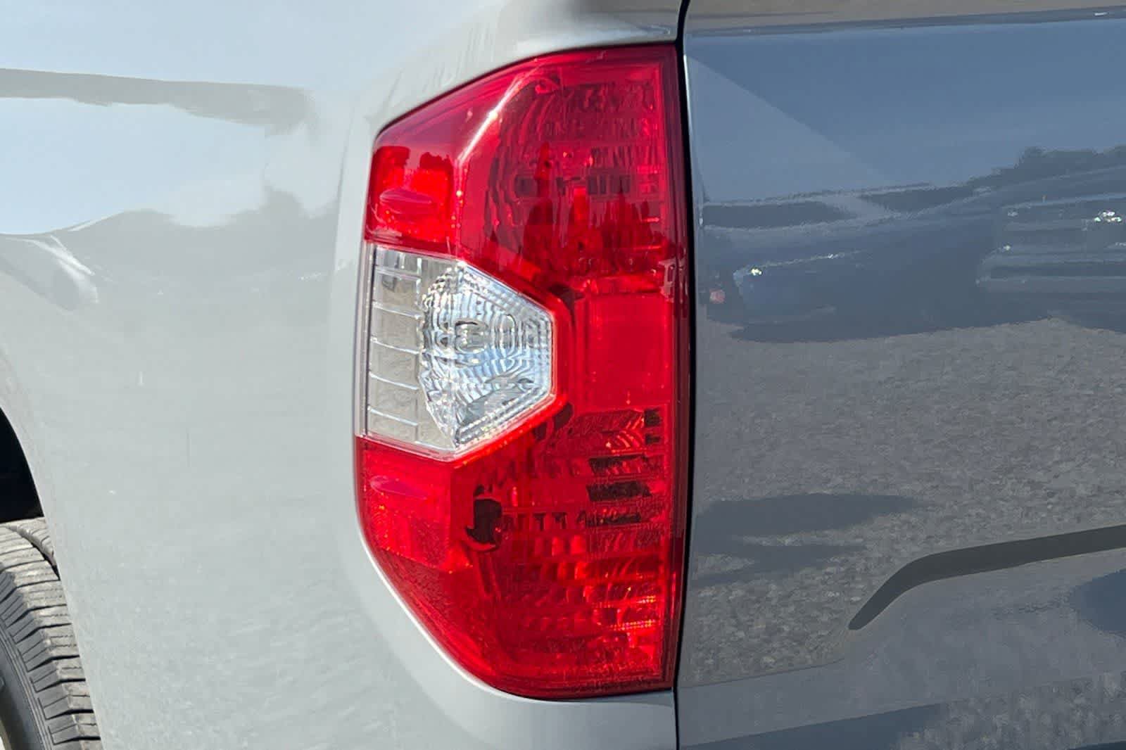 Used 2019 Toyota Tundra SR5 RWD image 33