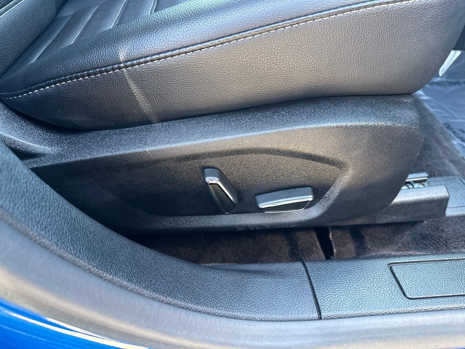 Used 2017 Ford Fusion SE w/ Equipment Group 201A AWD/4WD image 33
