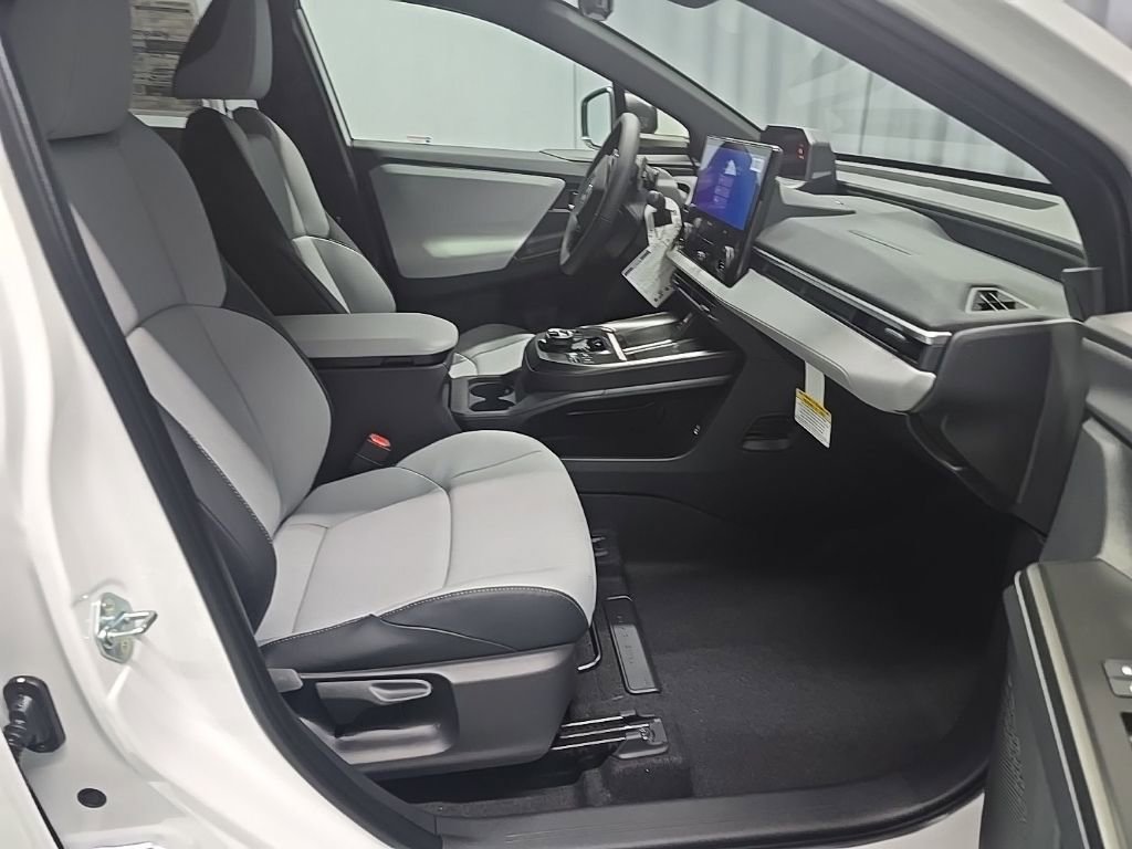 New 2026 Subaru Solterra AWD/4WD image 5