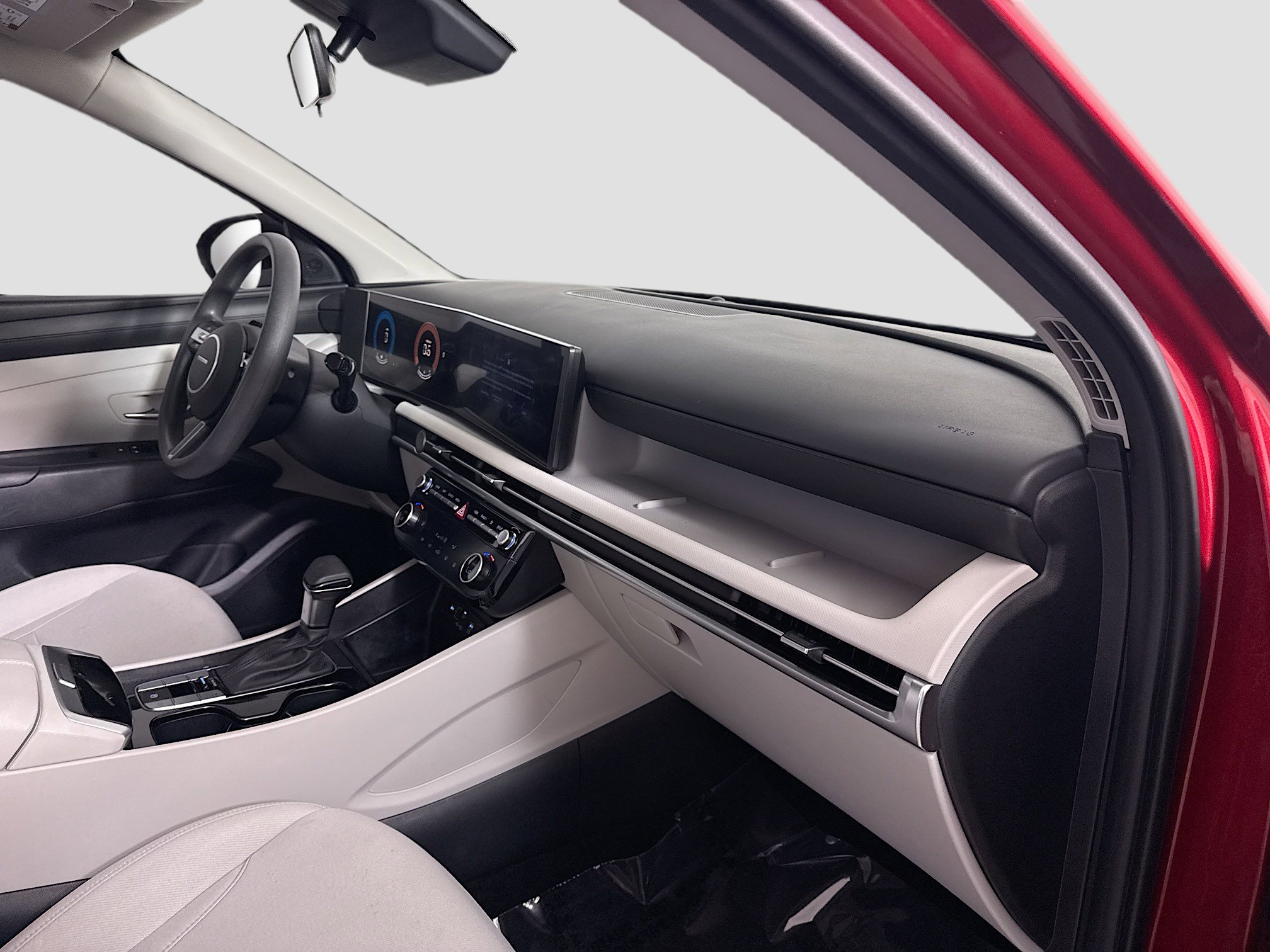 Used 2025 Hyundai Tucson SEL FWD image 30