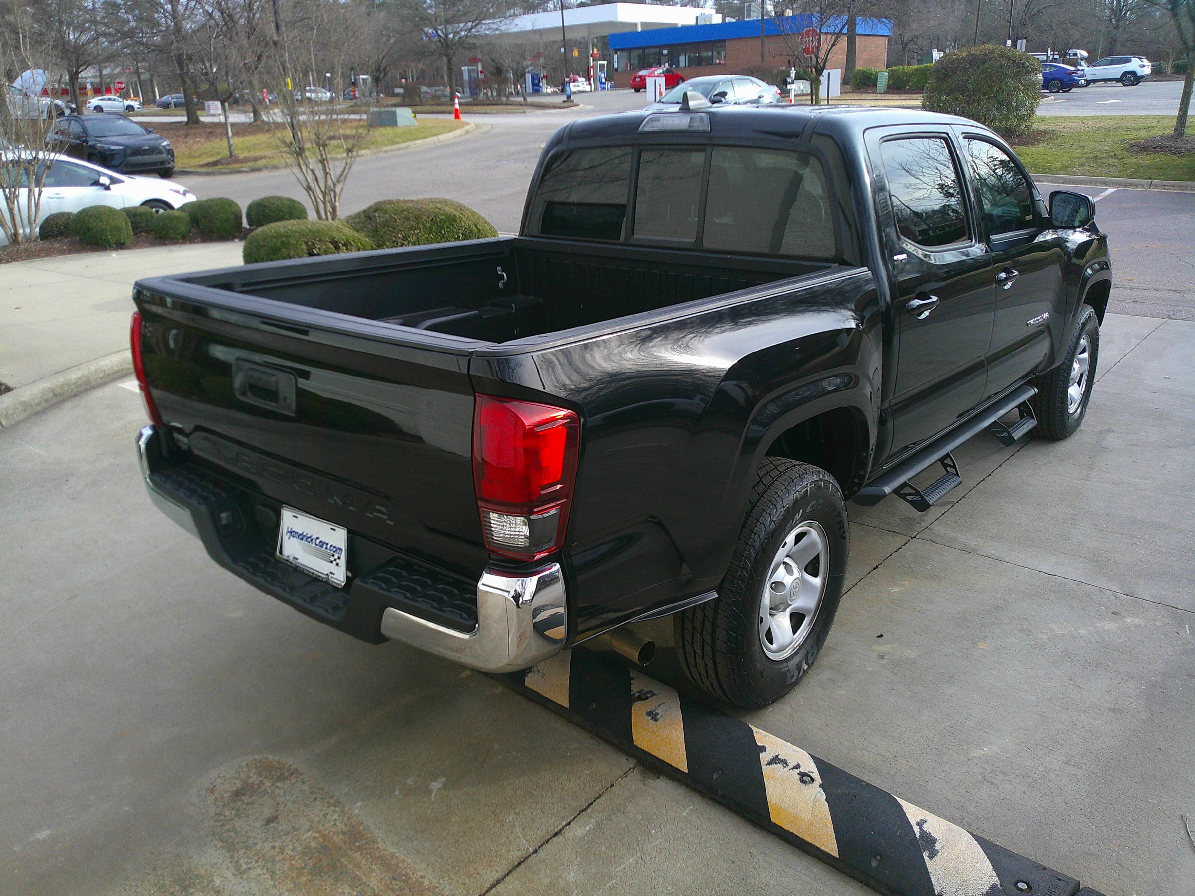 Used 2022 Toyota Tacoma SR5 image 12