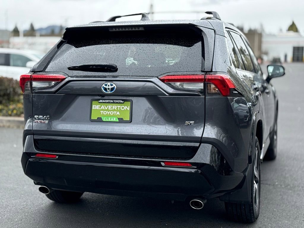 Used 2024 Toyota RAV4 SE AWD/4WD image 5