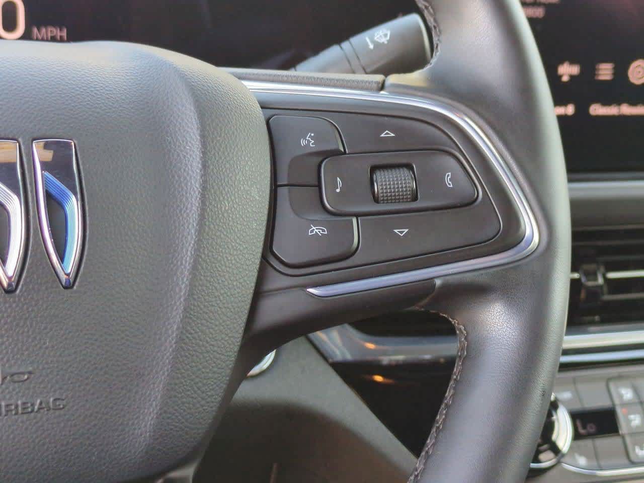 Used 2024 Buick Envista Sport Touring w/ Convenience I Package FWD image 24