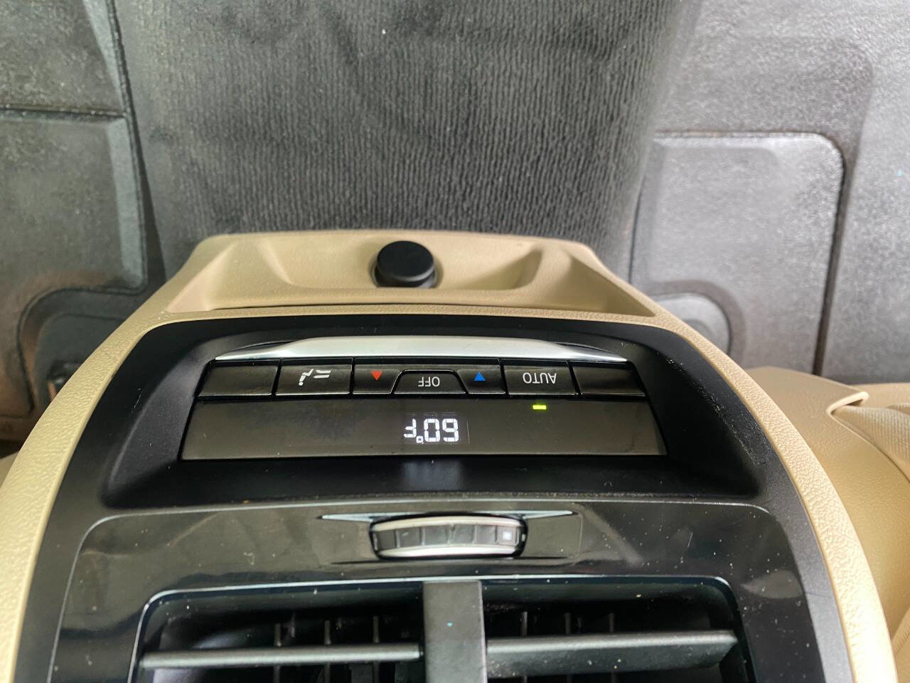 Used 2019 BMW X3 sDrive30i w/ Premium Package image 48