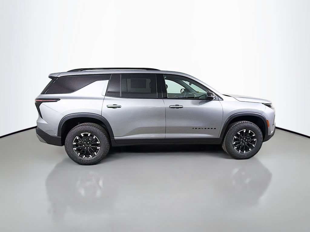 New 2026 Chevrolet Traverse Z71 w/ Enhanced Driving Package AWD/4WD image 4