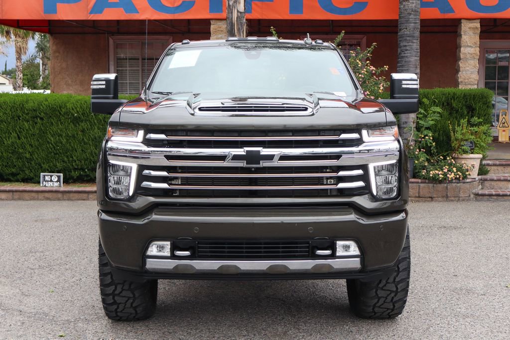 Used 2022 Chevrolet Silverado 3500 High Country w/ Safety Package II AWD/4WD image 3