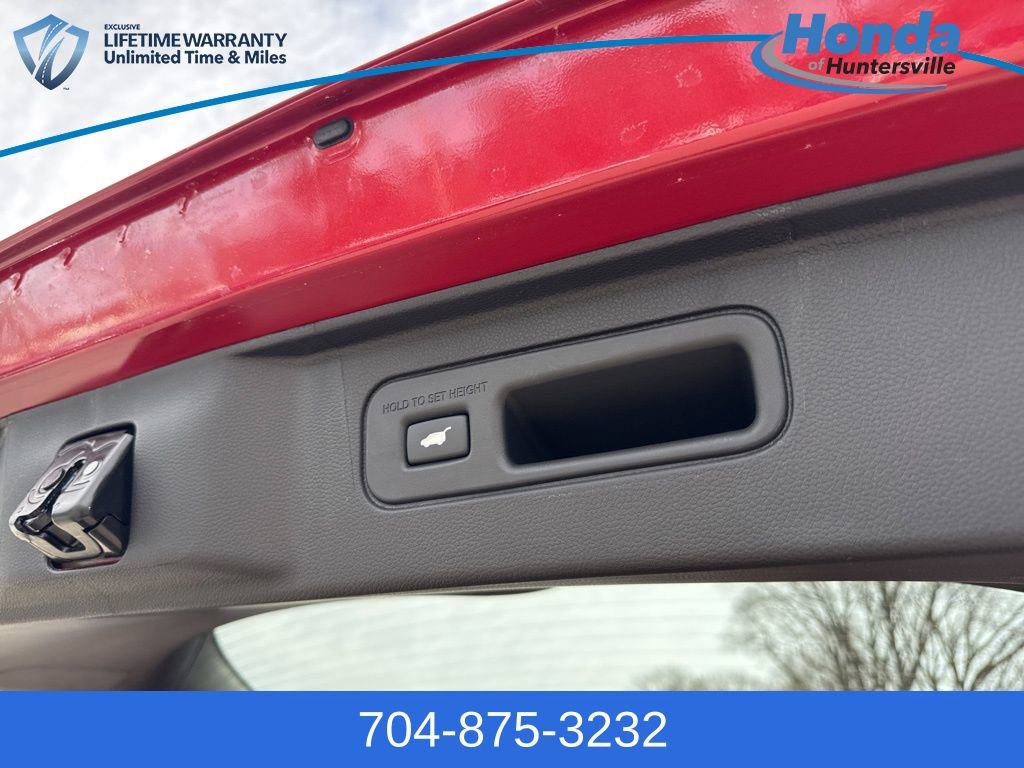 New 2026 Honda Pilot Touring image 13
