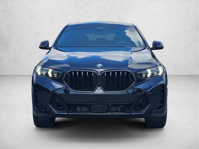 Used 2025 BMW X6 xDrive40i w/ Premium Package AWD/4WD image 2