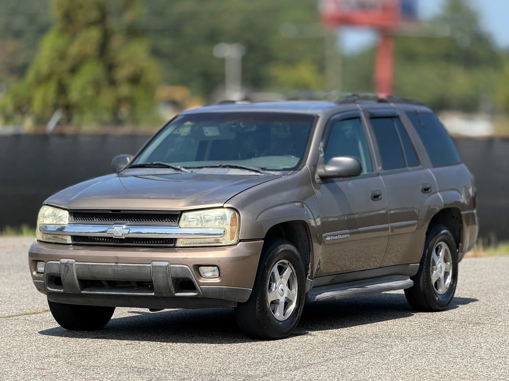 Used 2003 Chevrolet TrailBlazer LT w/ Preferred Equipment Group RWD image 6