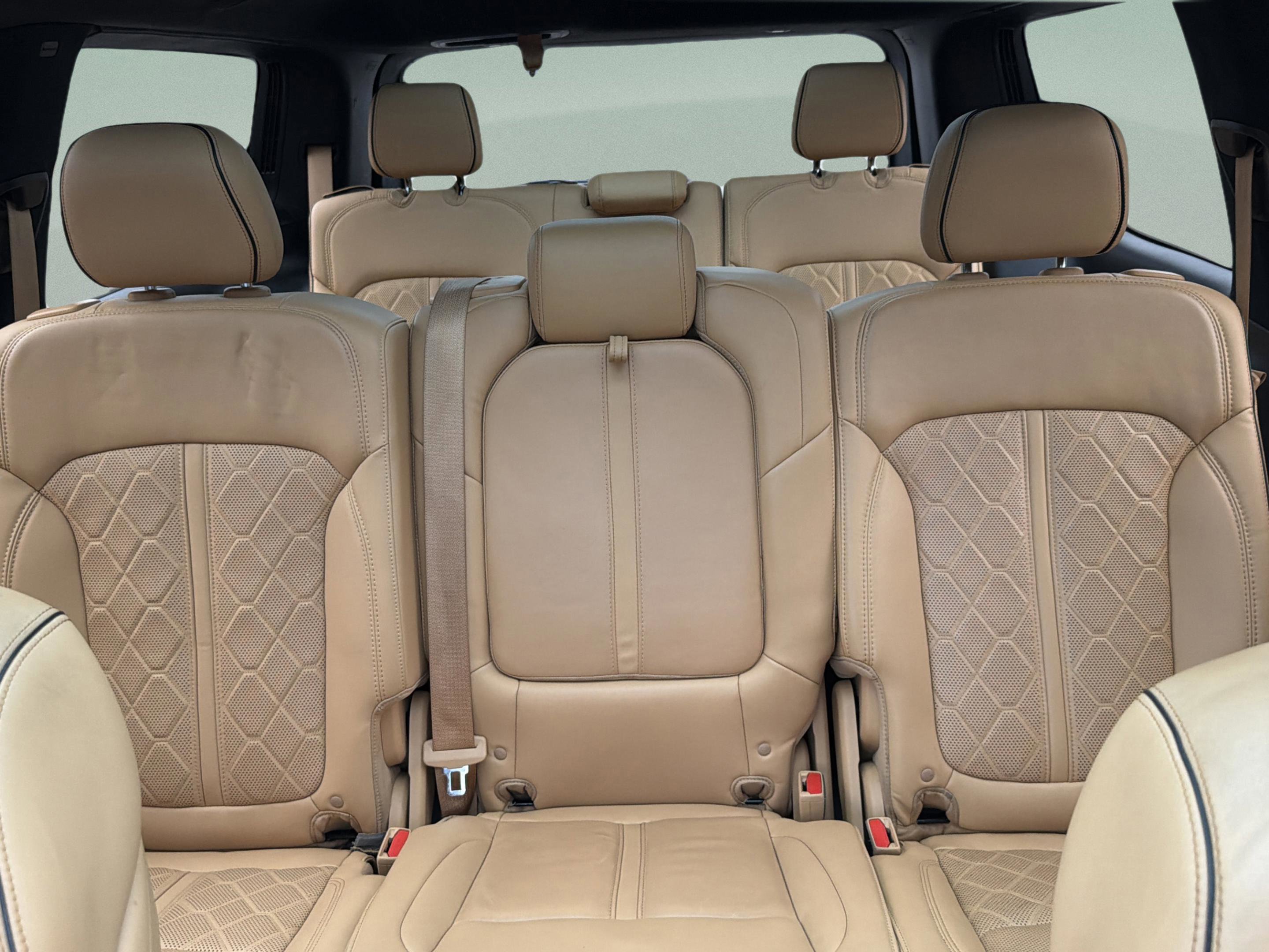 Used 2022 Jeep Grand Wagoneer Series III w/ Flexible Seating Group image 21