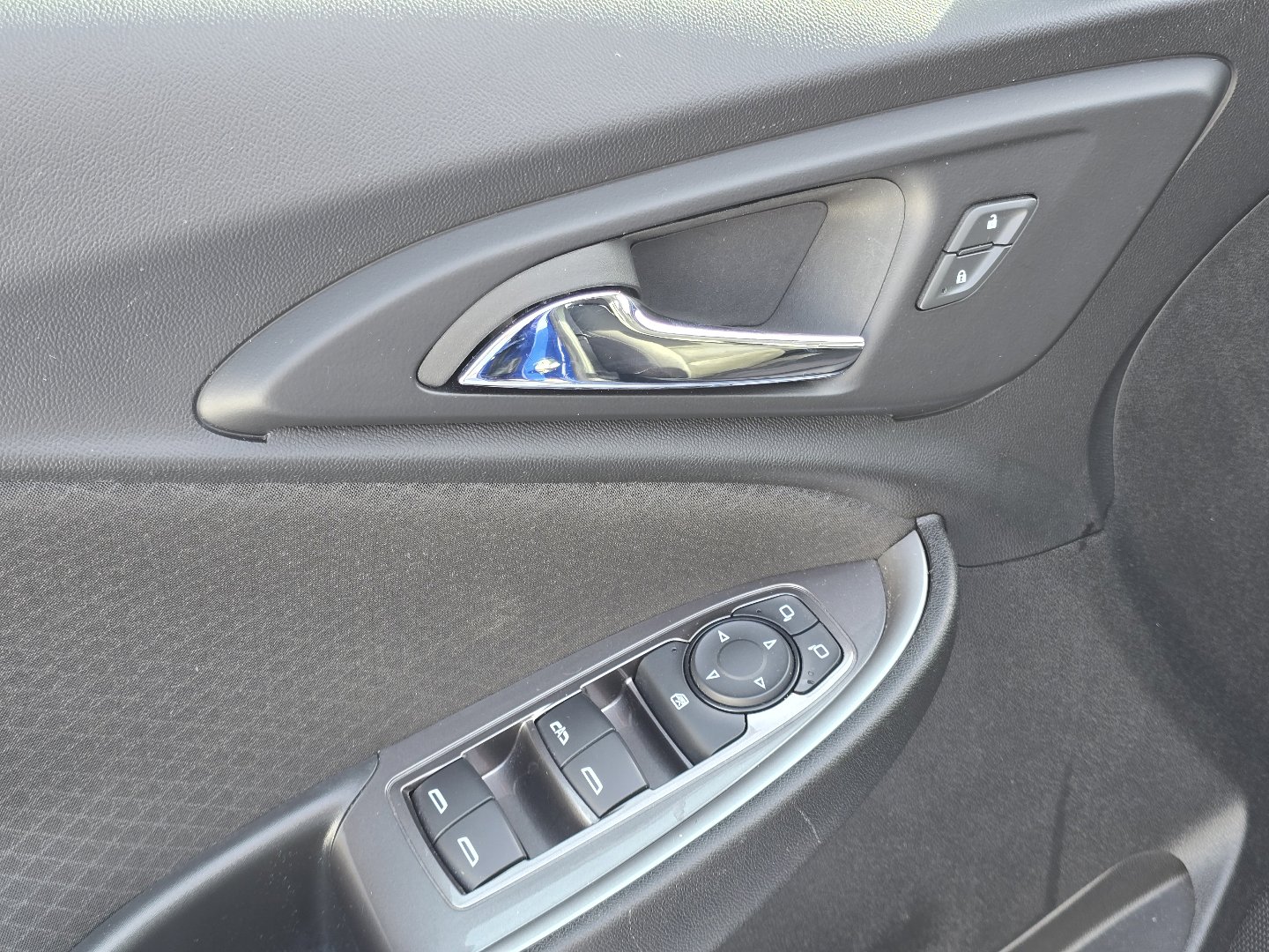 Used 2023 Chevrolet Malibu LT image 31