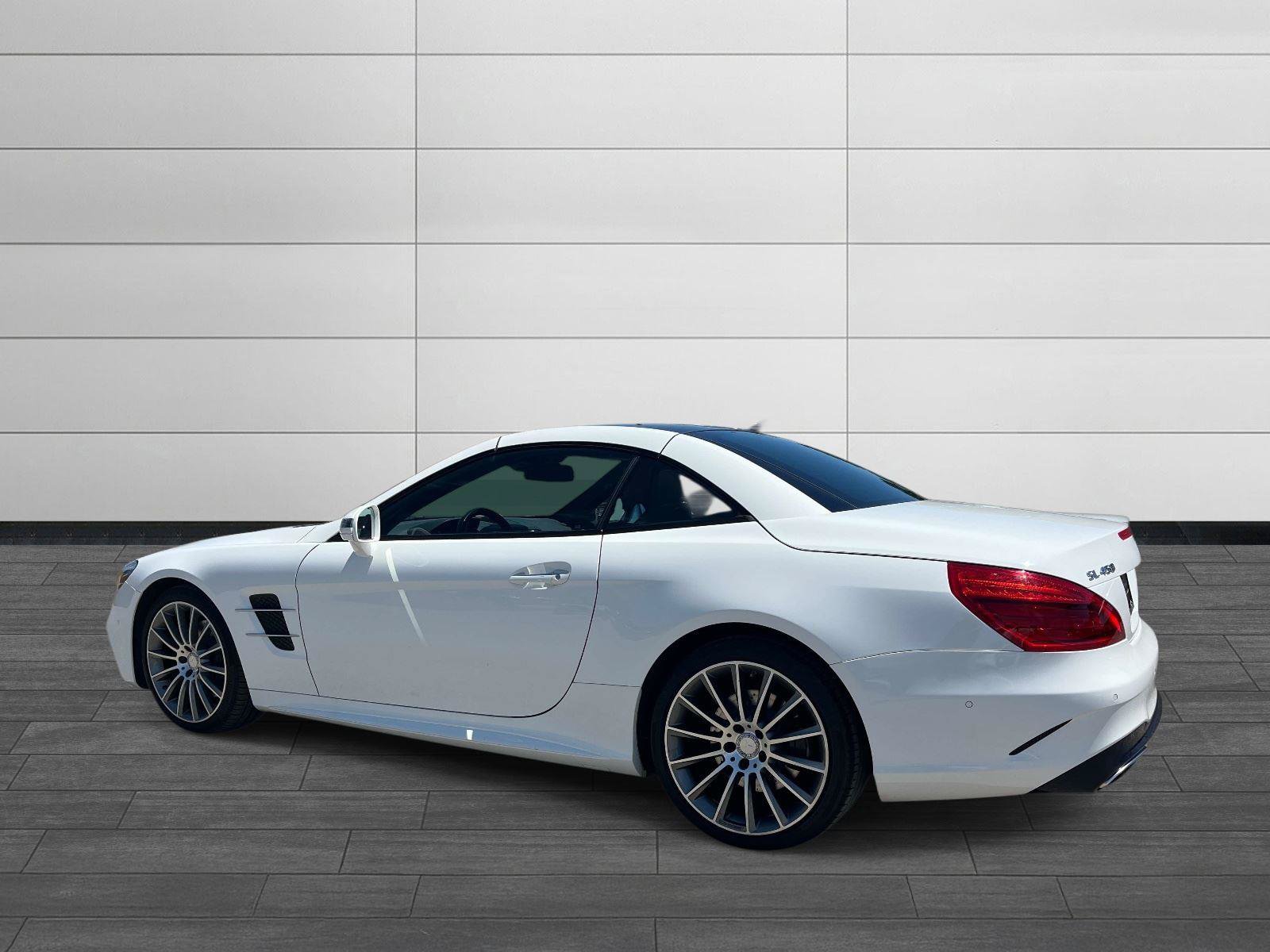 Used 2017 Mercedes-Benz SL 450 image 4