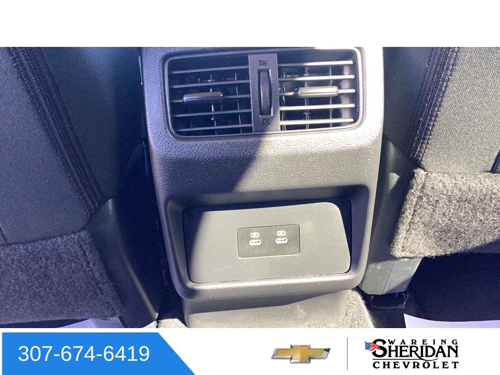 Used 2025 Nissan Rogue SV image 26