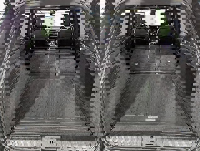 Used 2020 Land Rover Range Rover Sport HSE image 32