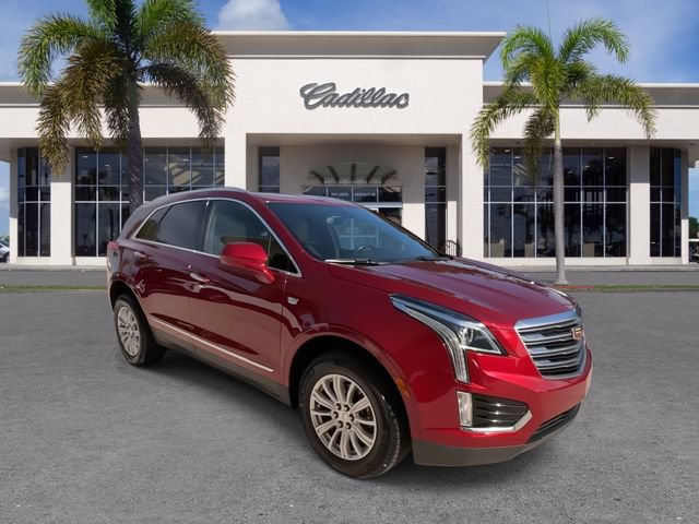 Certified 2019 Cadillac XT5 FWD image 2