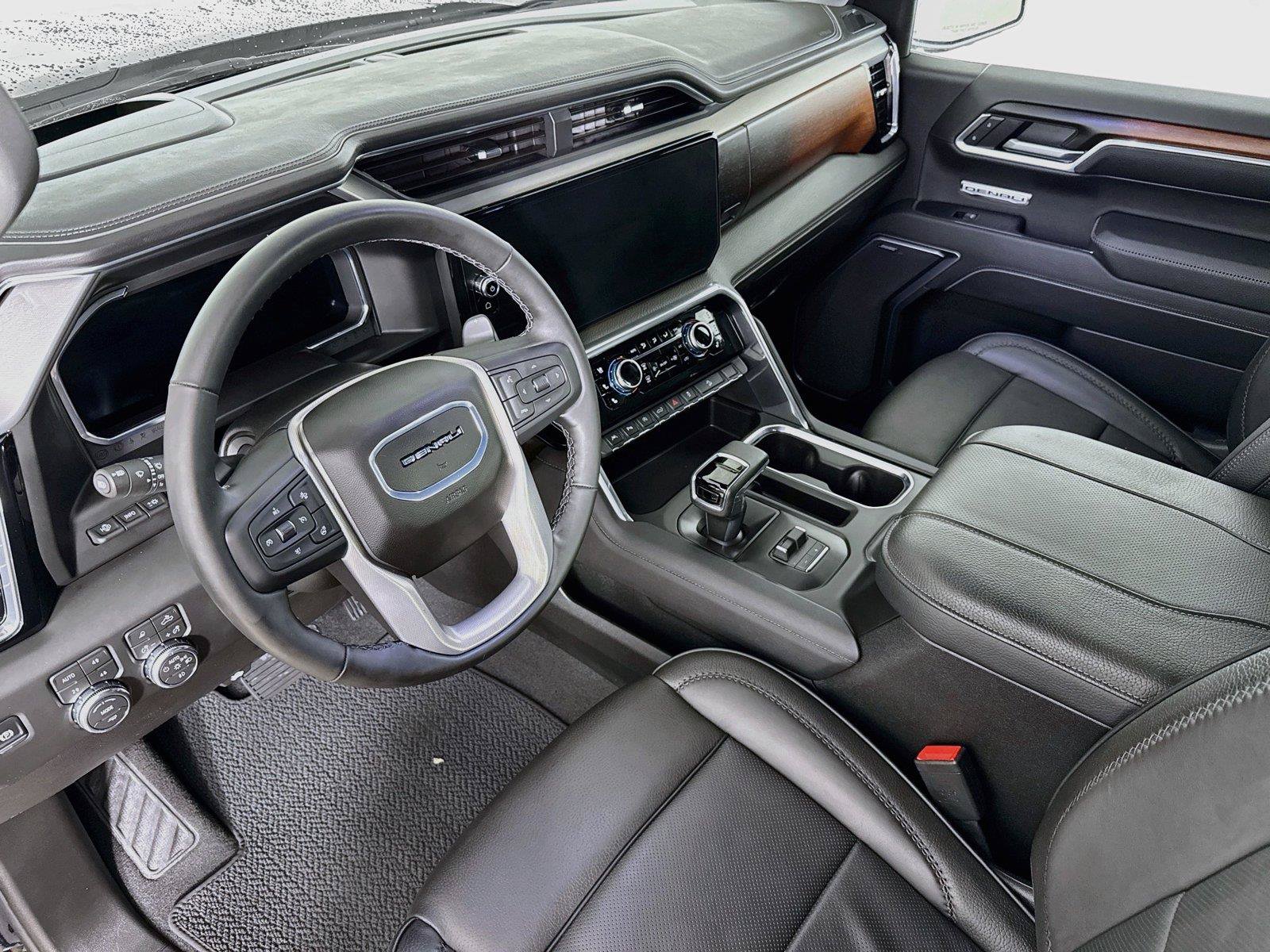 Used 2026 GMC Sierra 1500 Denali w/ Denali Reserve Package AWD/4WD image 15