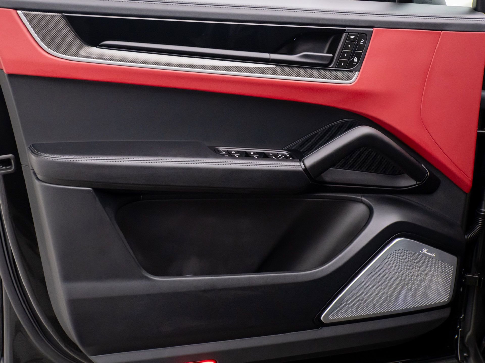 New 2026 Porsche Cayenne S image 14