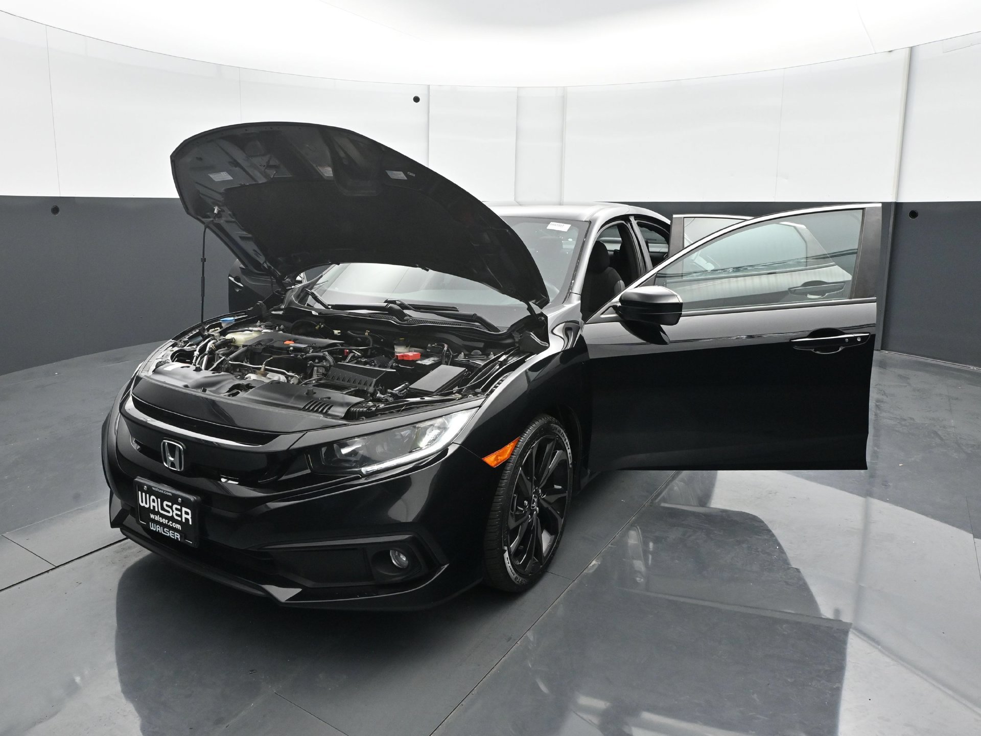 Used 2020 Honda Civic Sport image 27