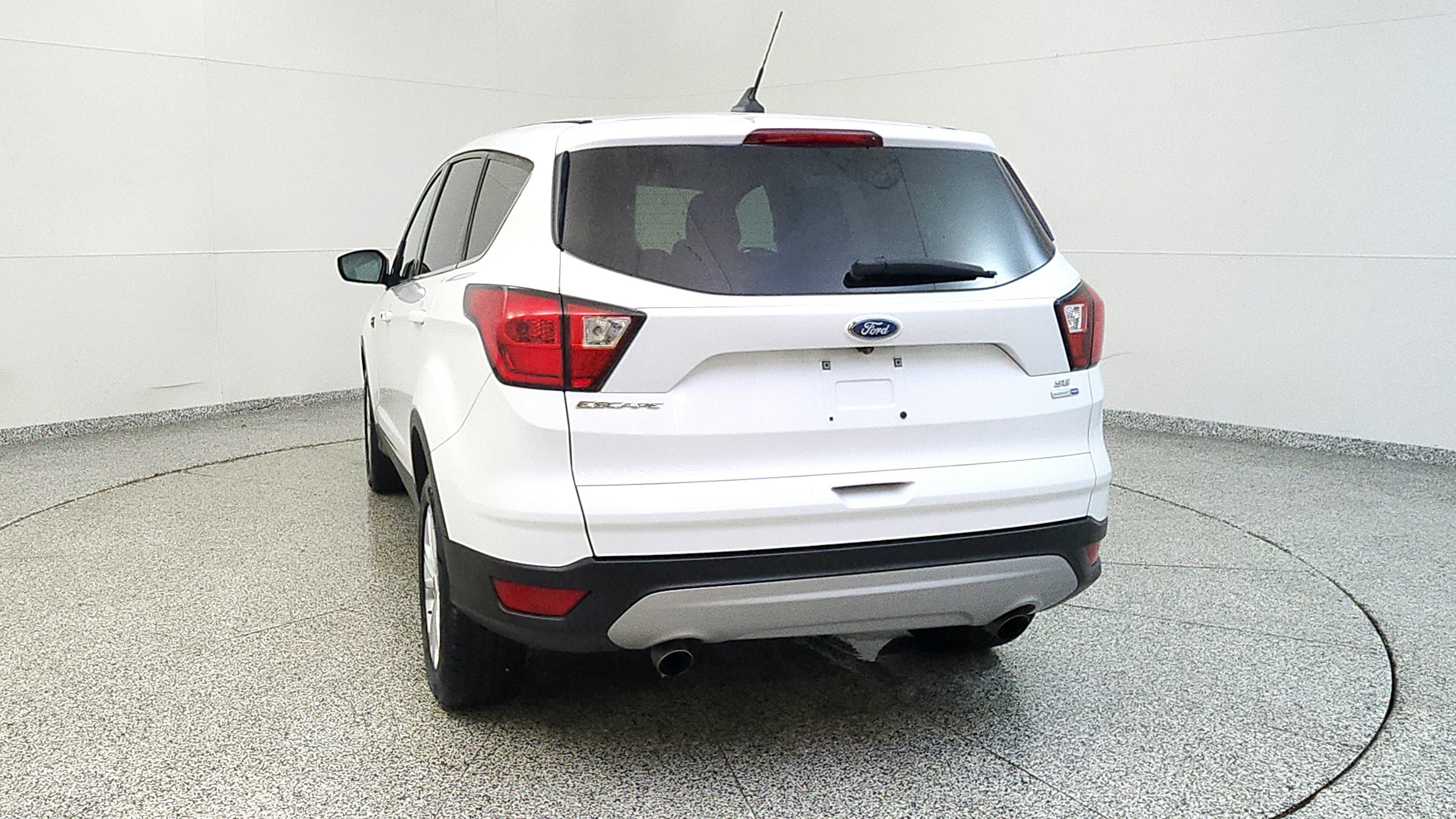 Used 2019 Ford Escape SE AWD/4WD image 4