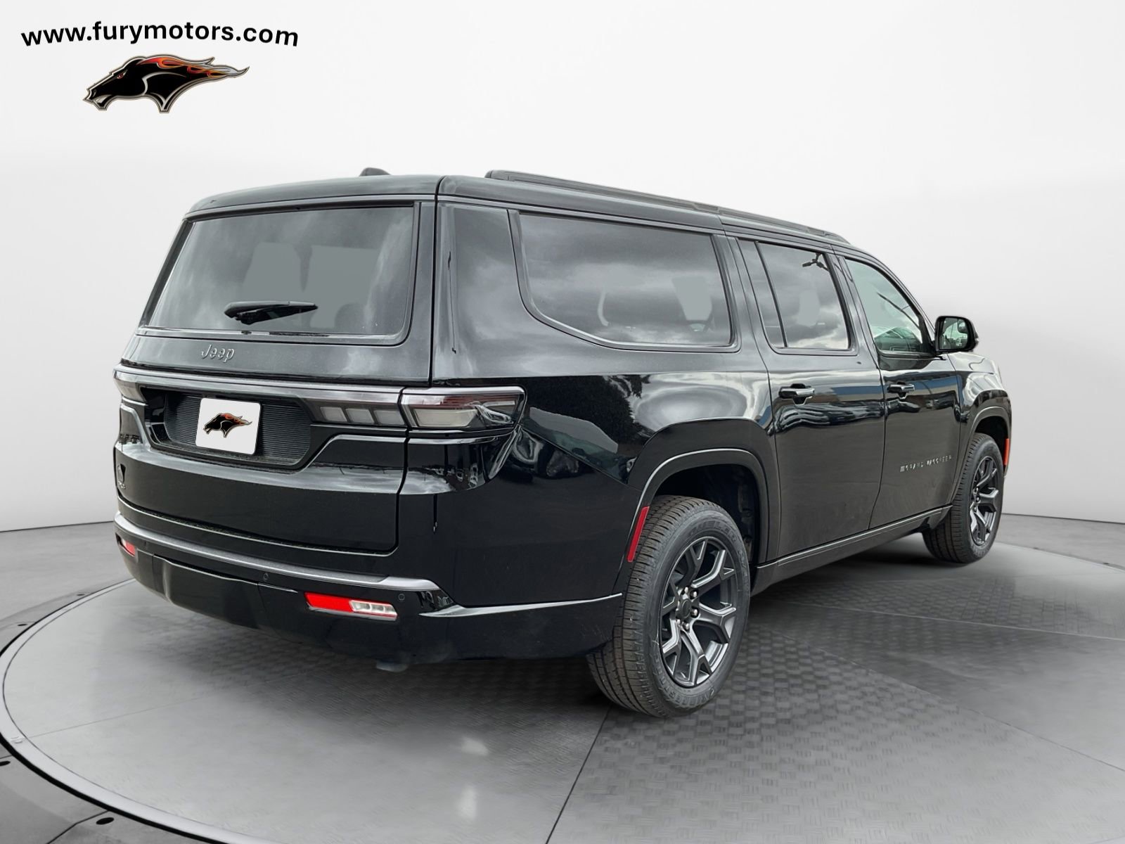 New 2026 Jeep Grand Wagoneer L Limited w/ Premium Group II AWD/4WD image 3