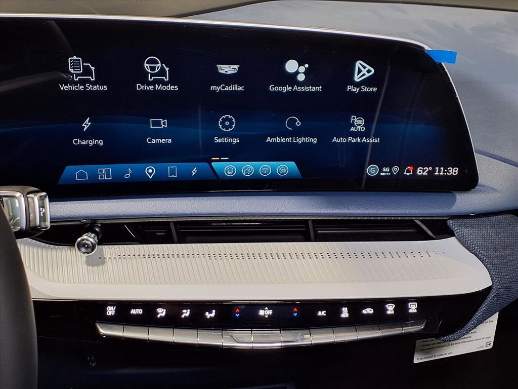 Used 2026 Cadillac Optiq Sport 2 image 17