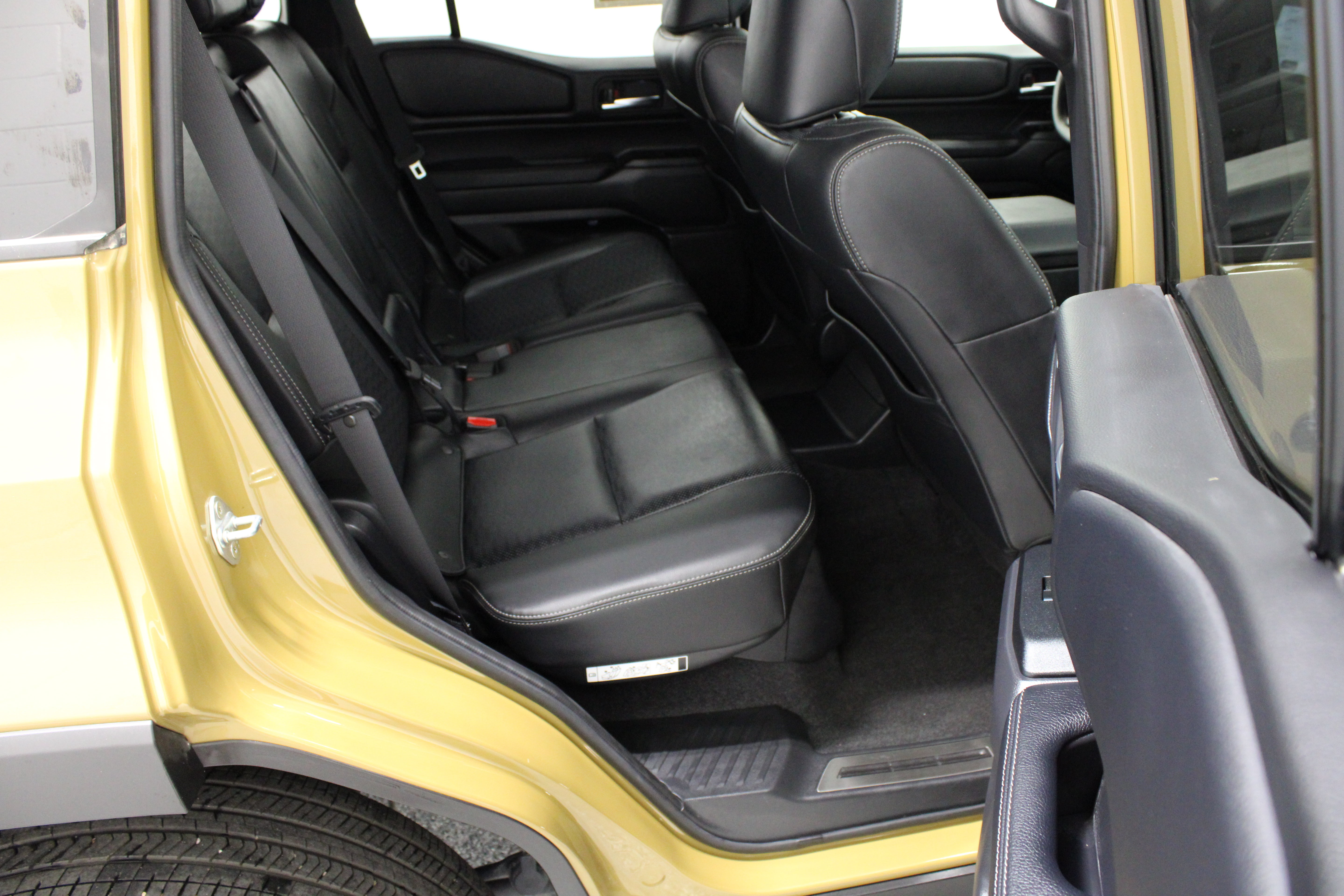 Used 2025 Toyota Land Cruiser w/ Premium Package AWD/4WD image 39