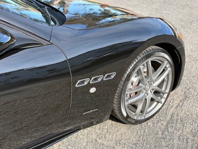 Used 2017 Maserati GranTurismo Sport RWD image 23