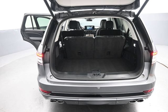 Certified 2025 Lincoln Aviator Reserve w/ Equipment Group 201A AWD/4WD image 24