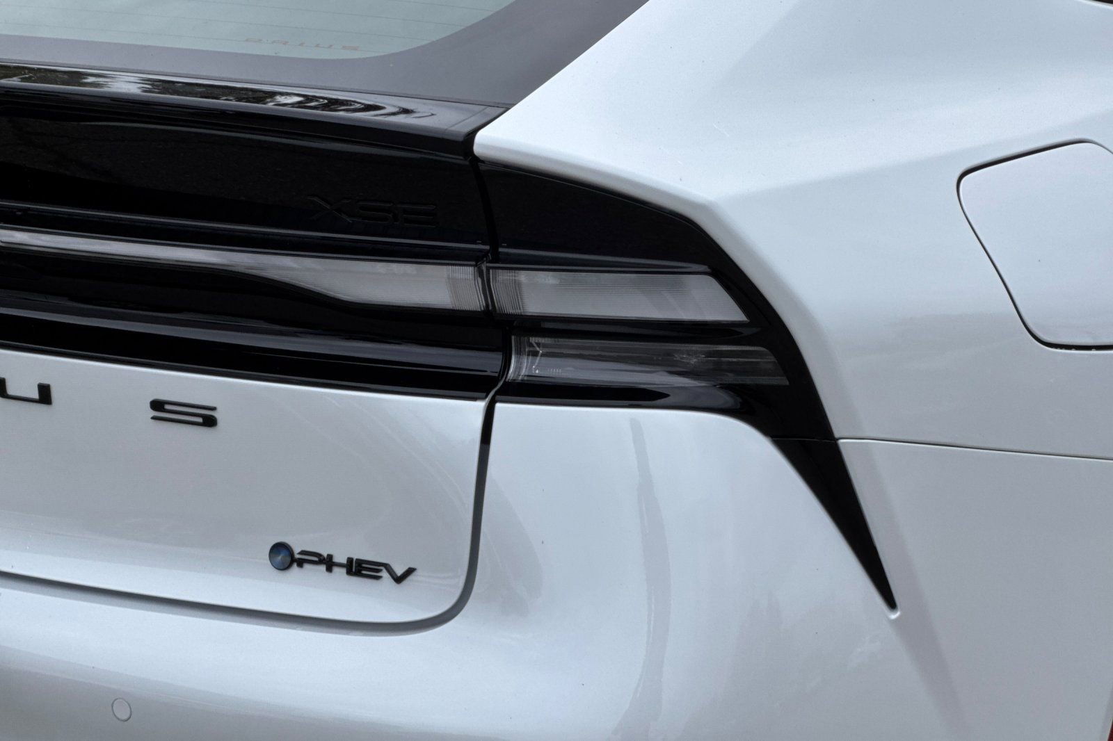 New 2026 Toyota Prius Plug-In Hybrid image 31