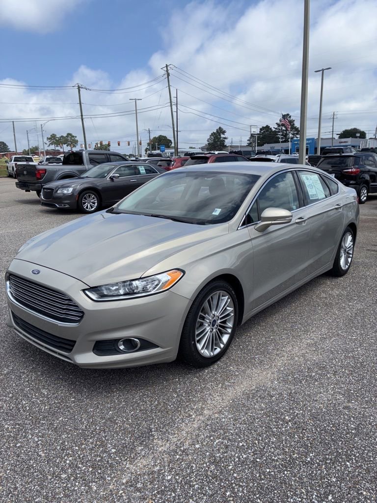 Used 2015 Ford Fusion SE w/ Equipment Group 202A