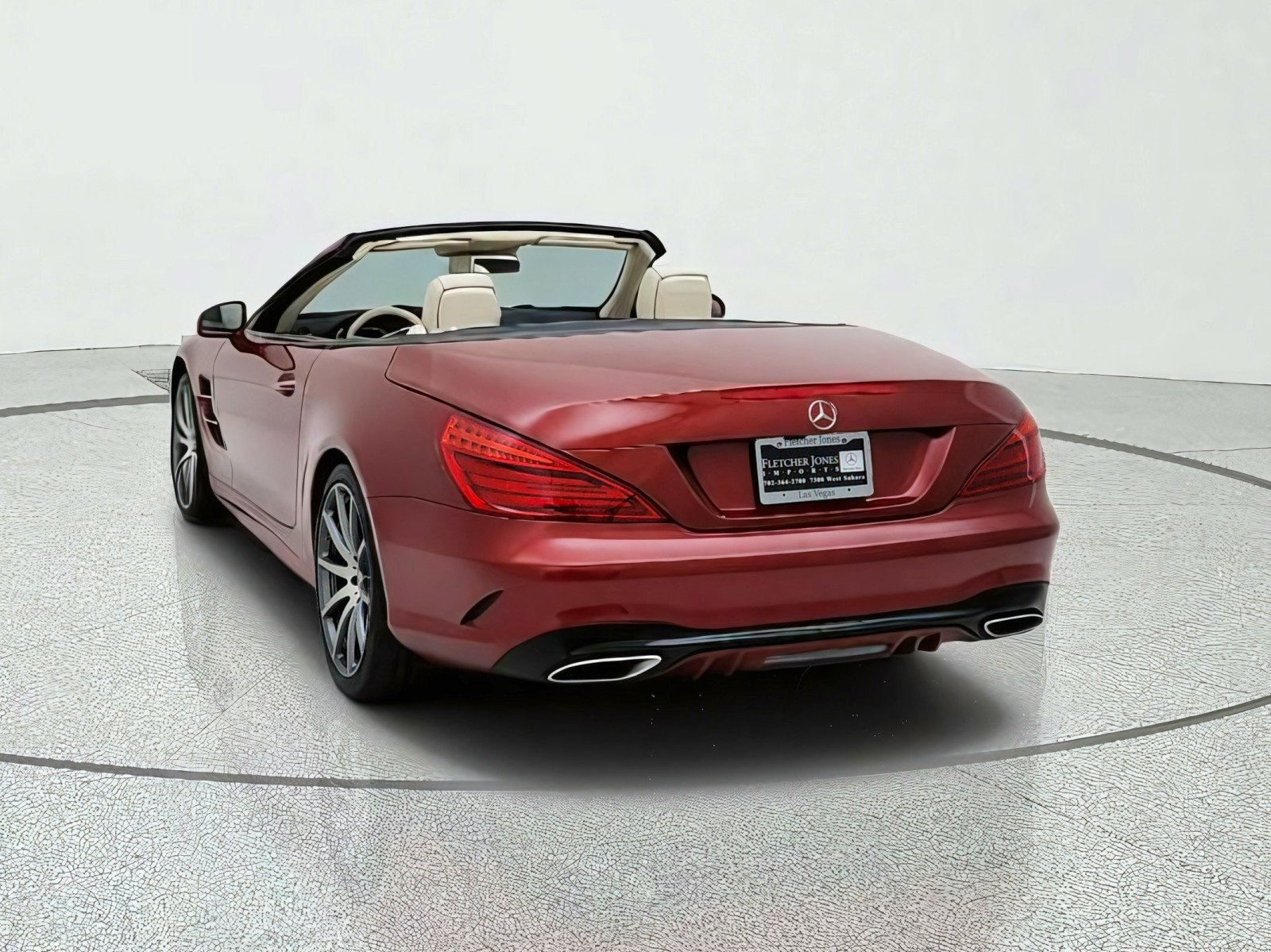 Used 2017 Mercedes-Benz SL 450 image 11