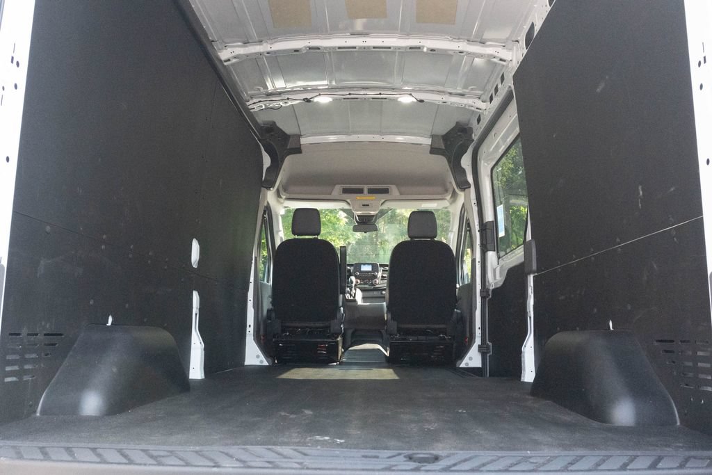Used 2024 Ford Transit 250 148 Medium Roof w/ Load Area Protection Package RWD image 12