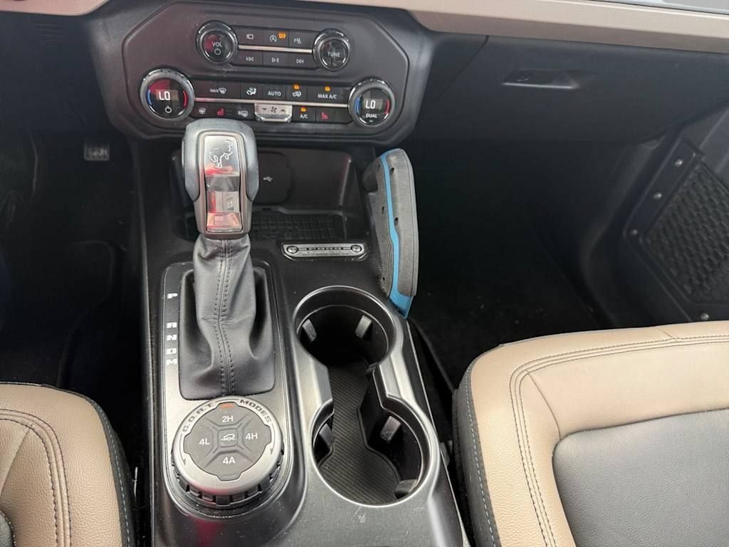 Used 2024 Ford Bronco Wildtrak AWD/4WD image 14