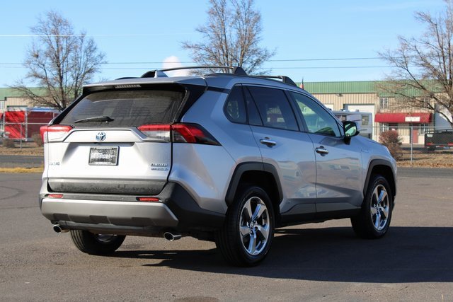 Used 2020 Toyota RAV4 Limited image 6