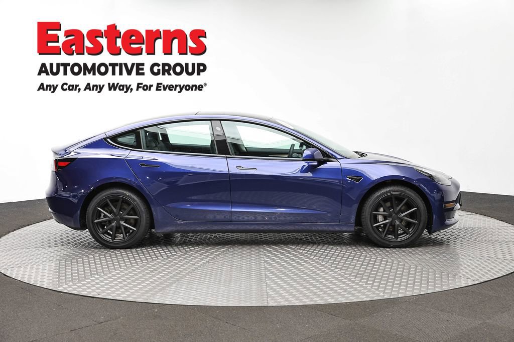 Used 2023 Tesla Model 3 Standard Range RWD image 4