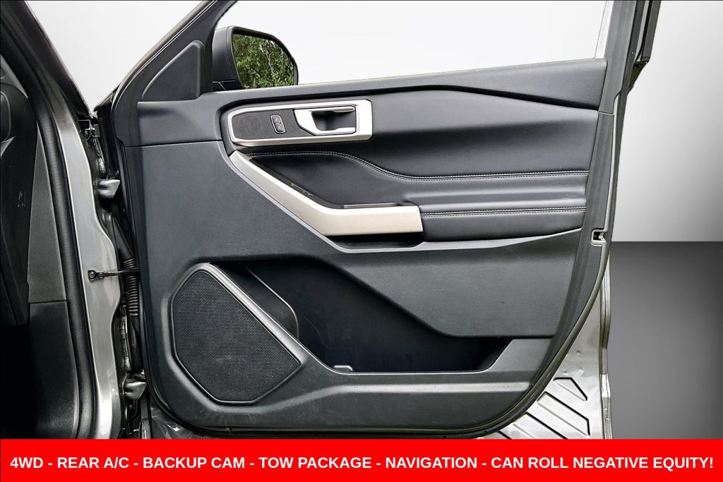 Used 2023 Ford Explorer XLT w/ Equipment Group 202A AWD/4WD image 28